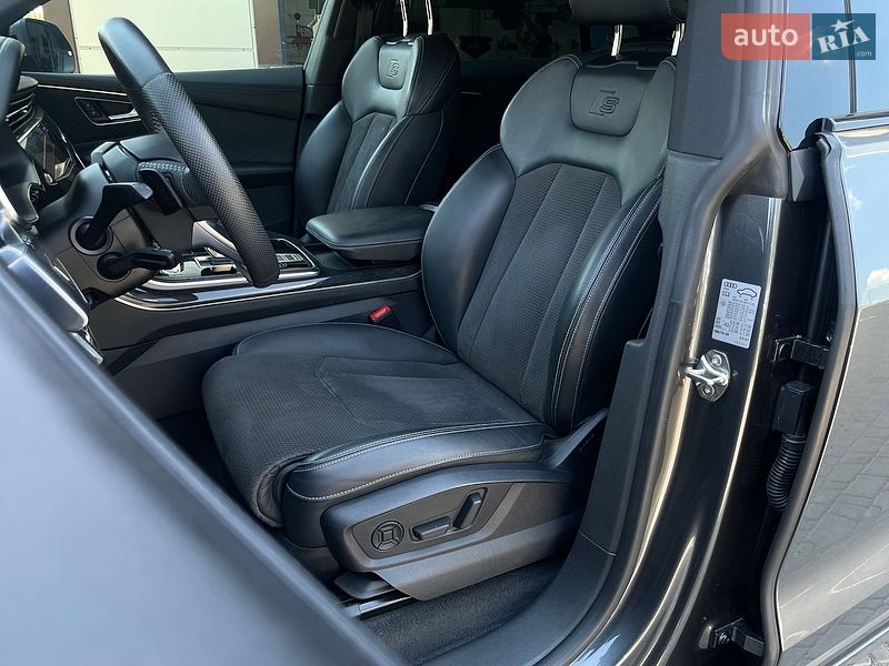 Позашляховик / Кросовер Audi Q8 2020 в Бердичеві фото 26 Позашляховик / Кросовер Audi Q8 2020 в Бердичеві