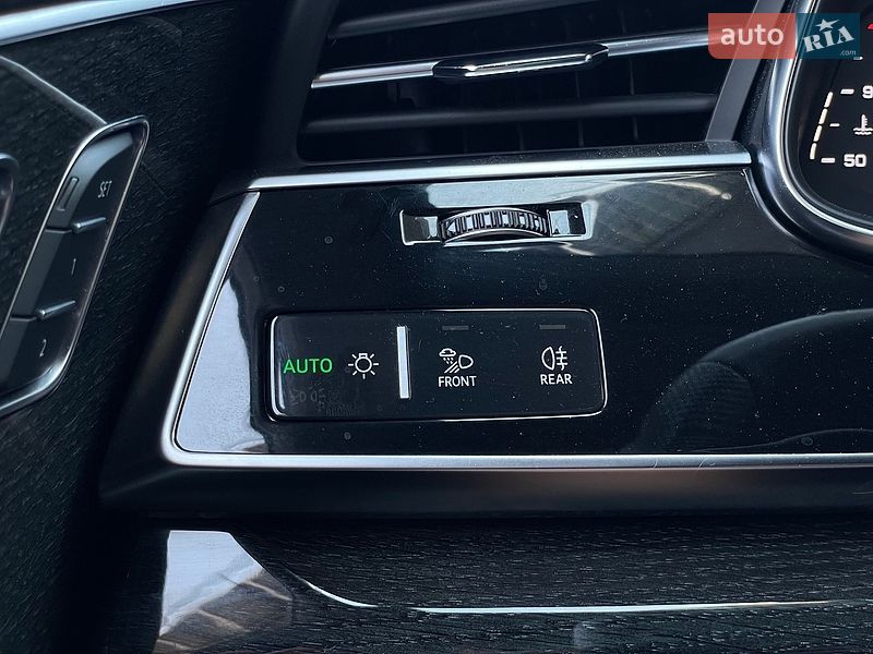 Позашляховик / Кросовер Audi Q8 2020 в Бердичеві фото 50 Позашляховик / Кросовер Audi Q8 2020 в Бердичеві