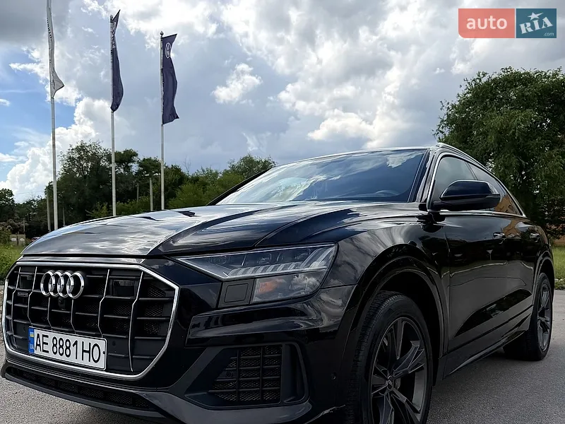 Audi Q8 2021