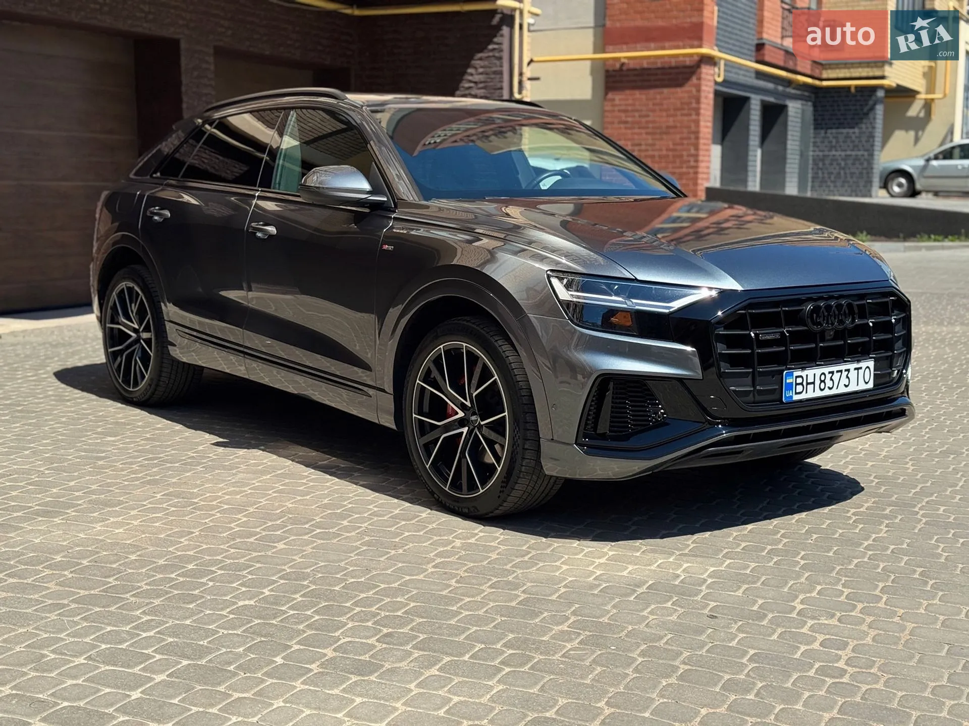 2019 Audi Q8 - мініатюра 2