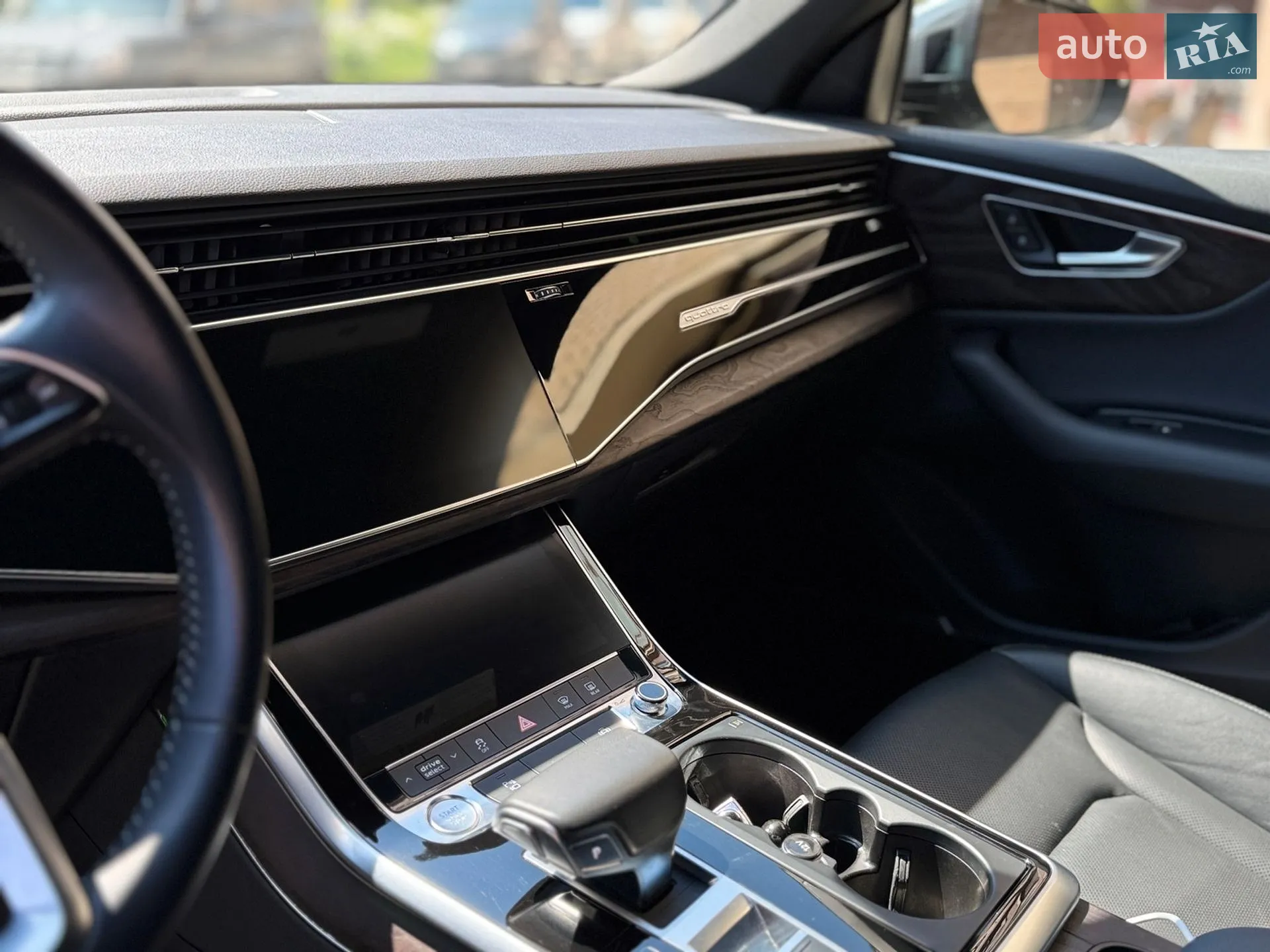 2019 Audi Q8 - мініатюра 33