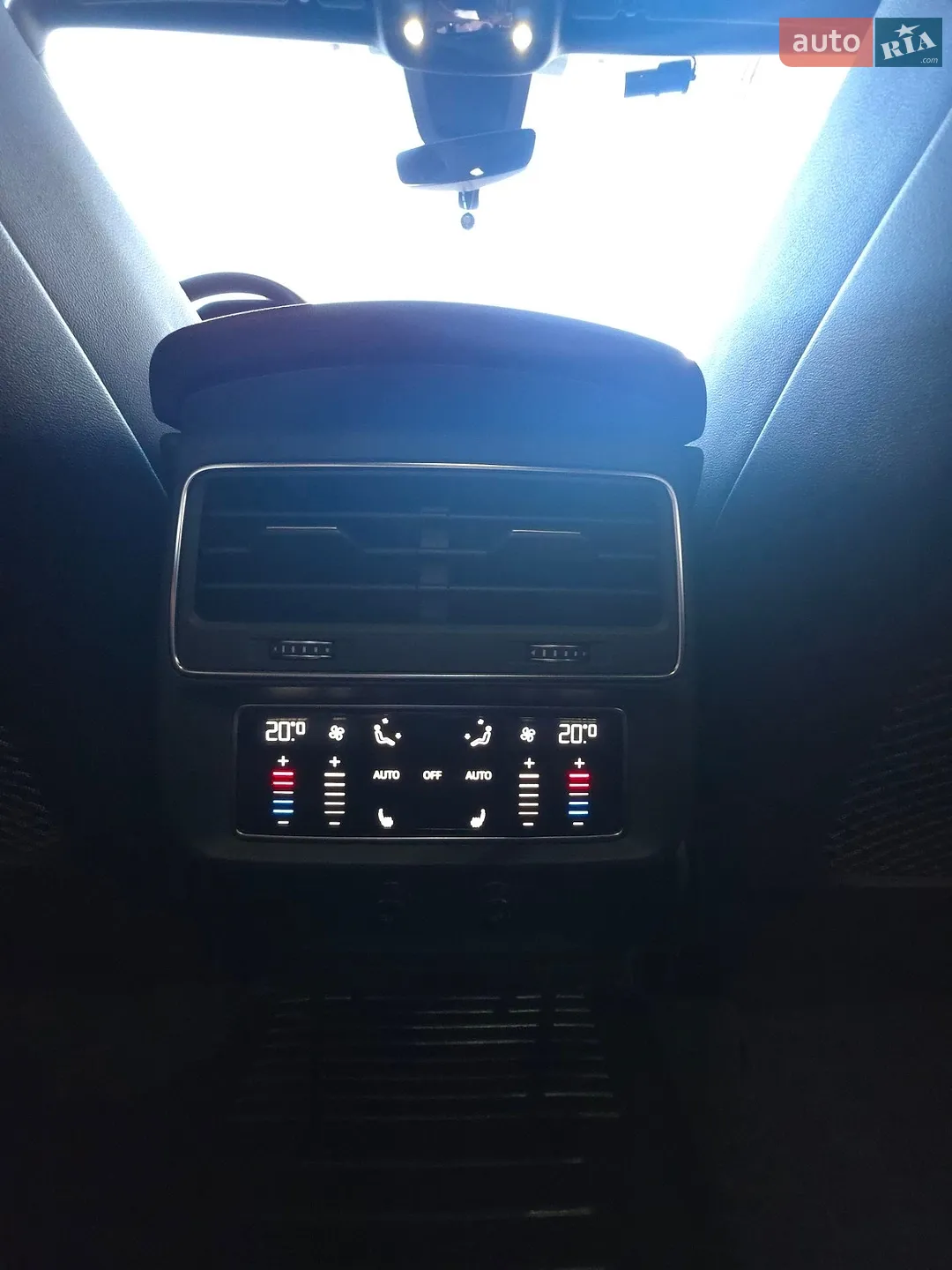 2019 Audi Q8 - мініатюра 21
