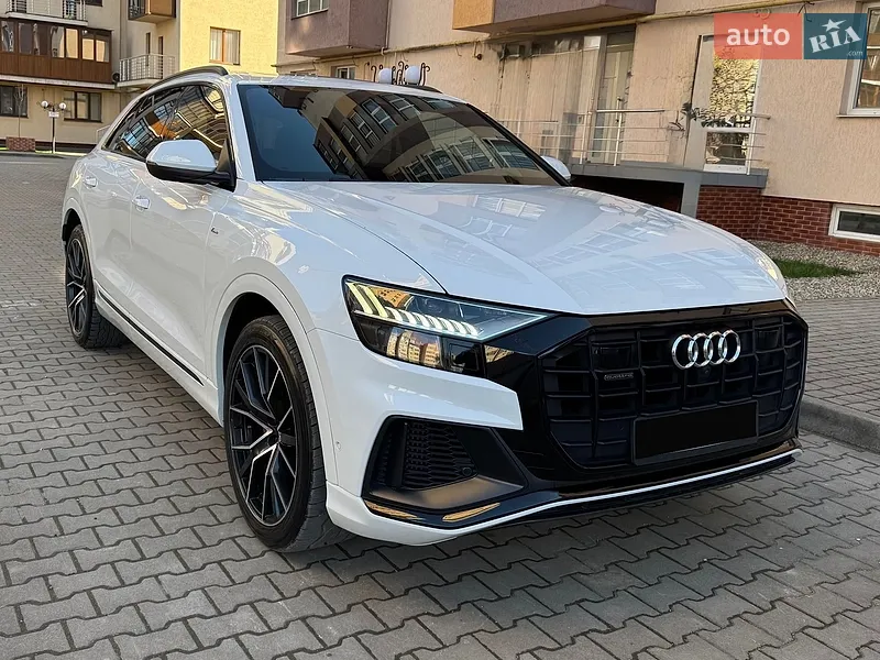 Audi Q8 2018