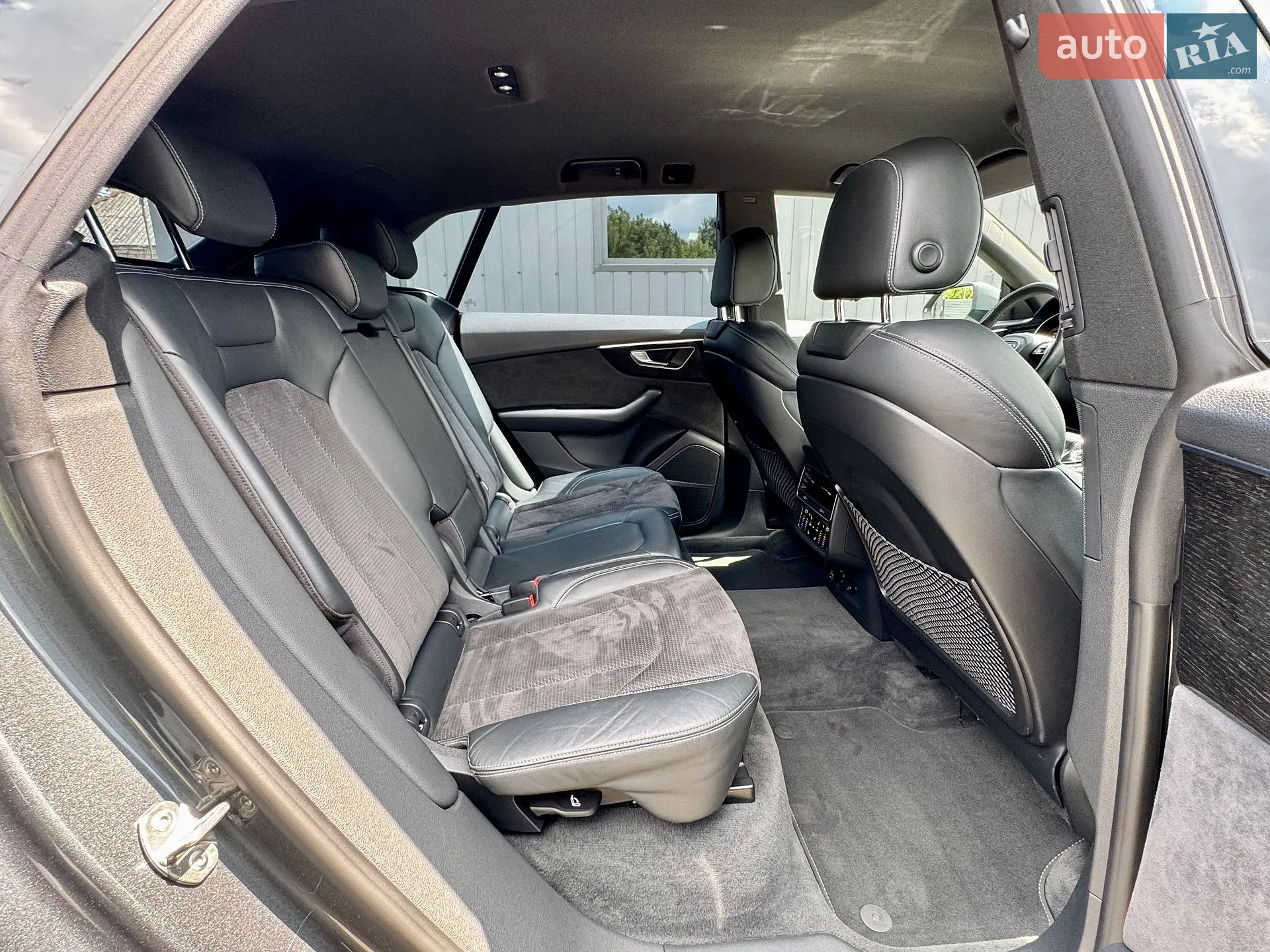 2018 Audi Q8 - мініатюра 31