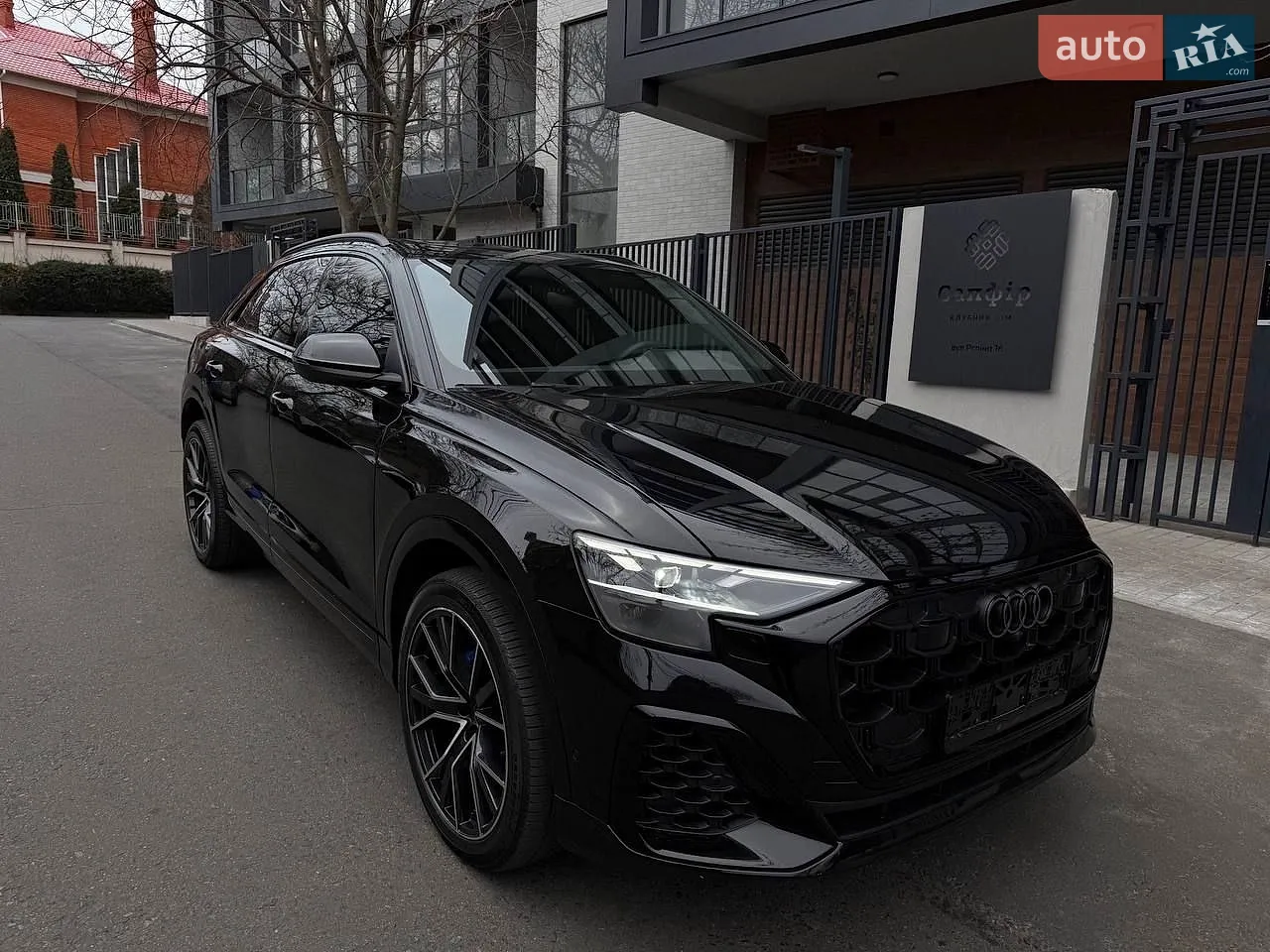 2023 Audi Q8 - мініатюра 25