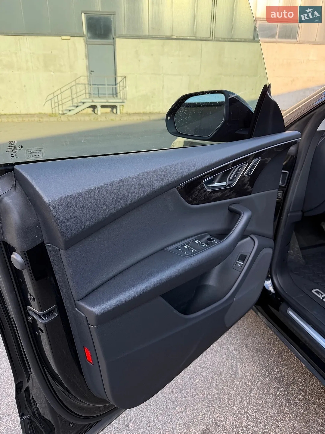 2023 Audi Q8 - мініатюра 23