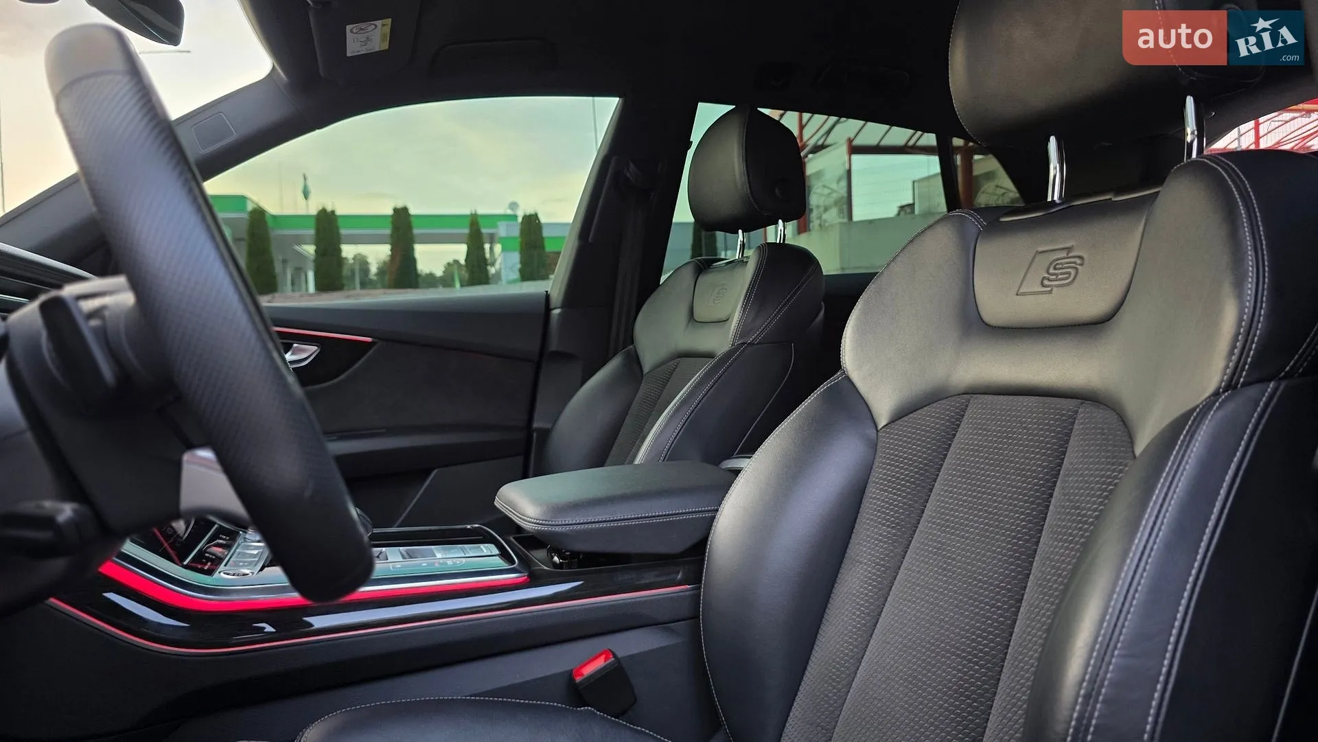 2020 Audi Q8 - мініатюра 15