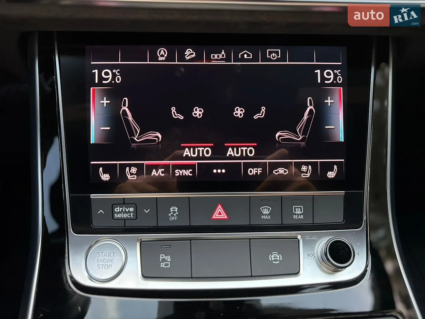 2020 Audi Q8 - мініатюра 21