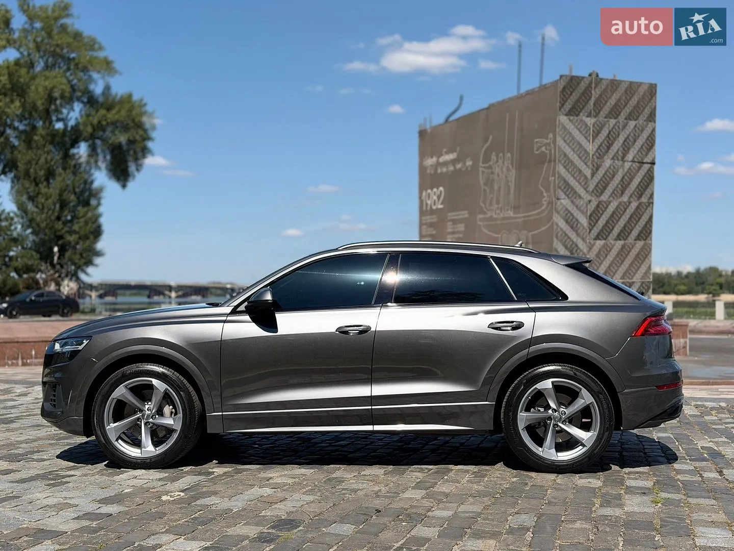 2020 Audi Q8 - мініатюра 10