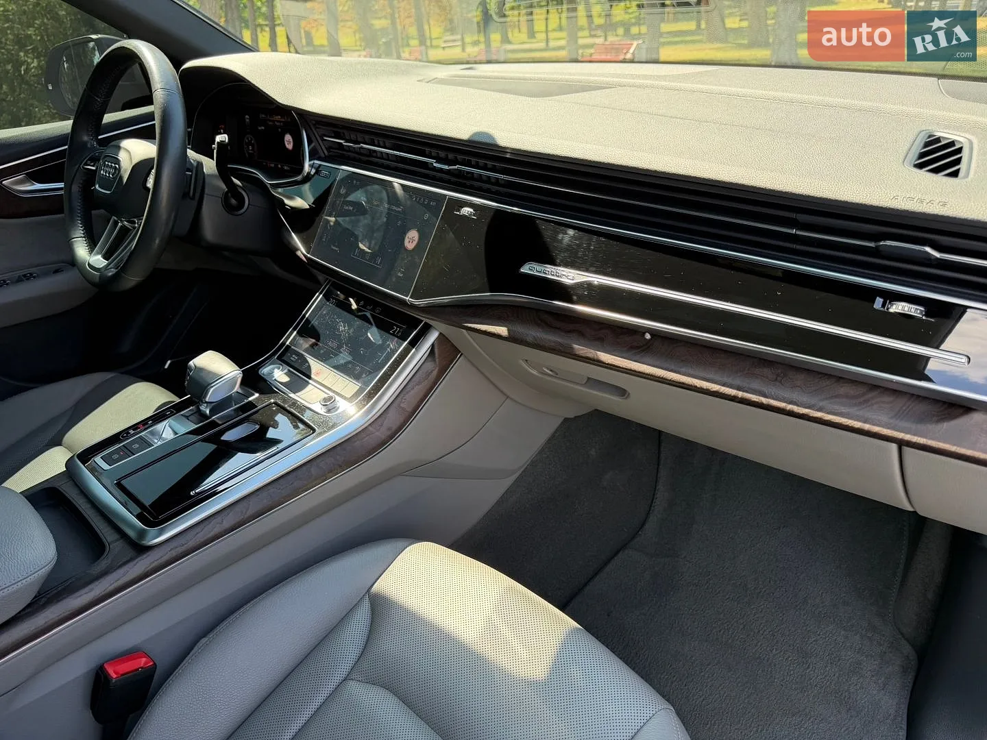 2020 Audi Q8 - мініатюра 33