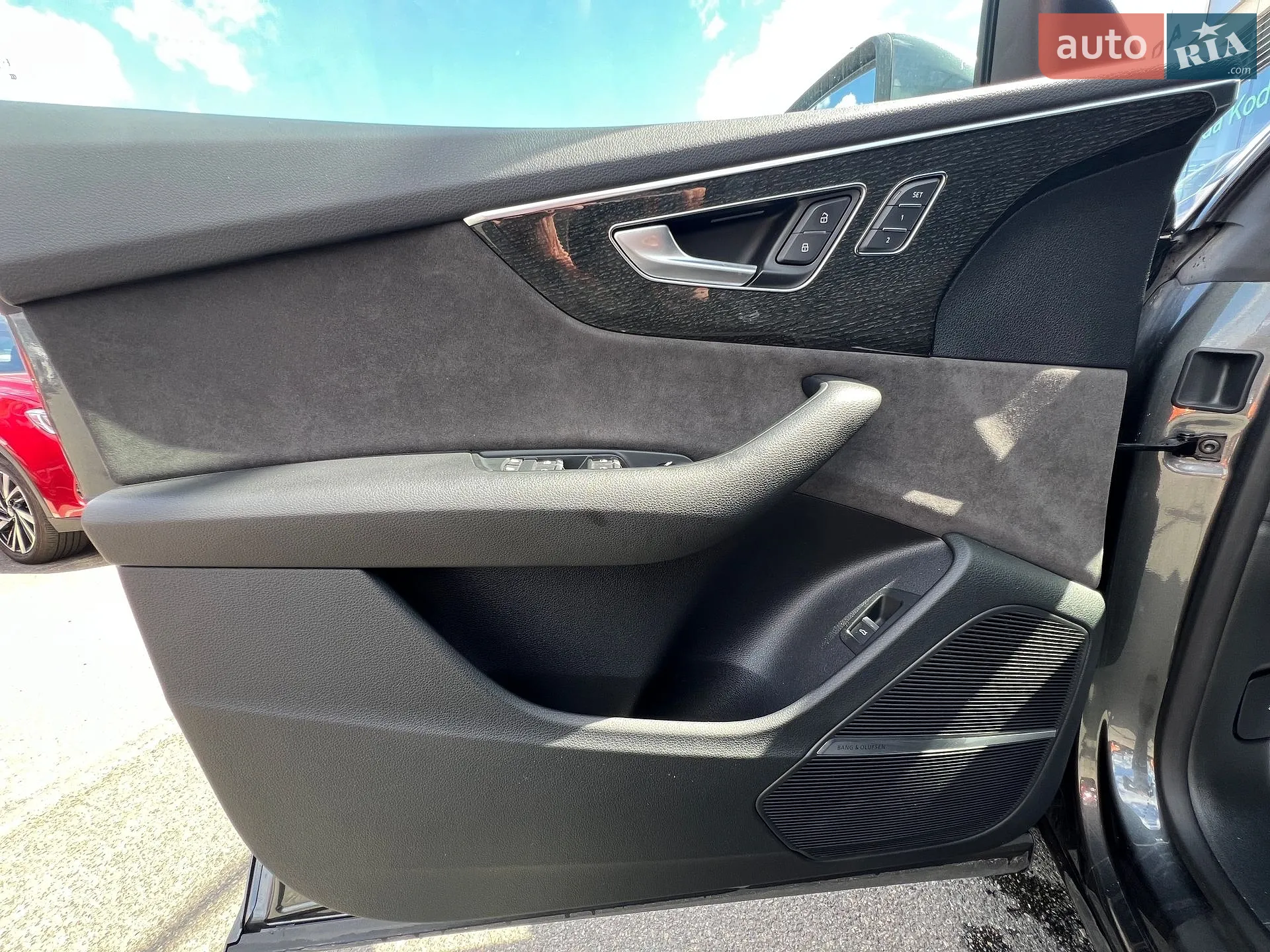 2019 Audi Q8 - мініатюра 12