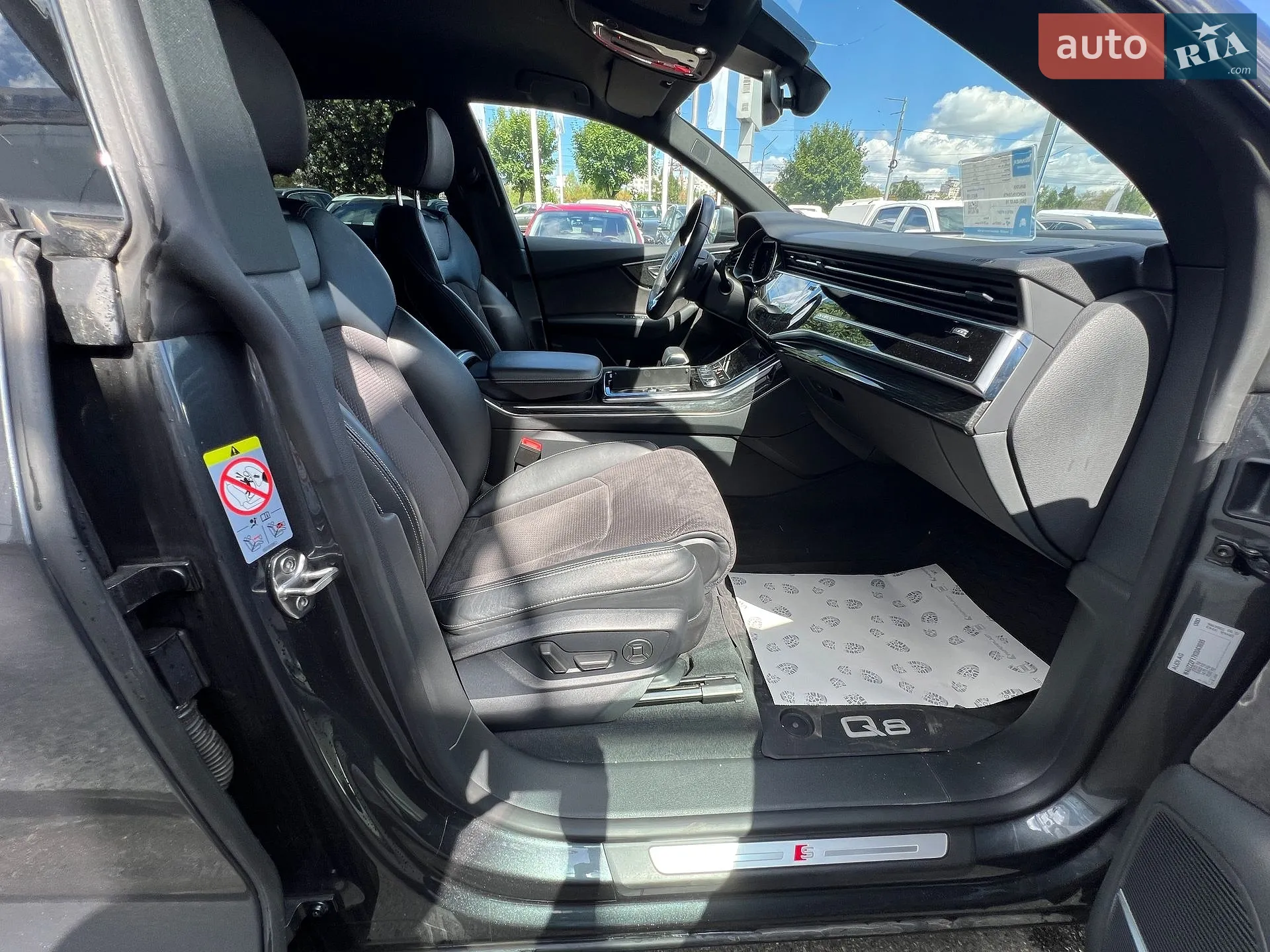2019 Audi Q8 - мініатюра 24