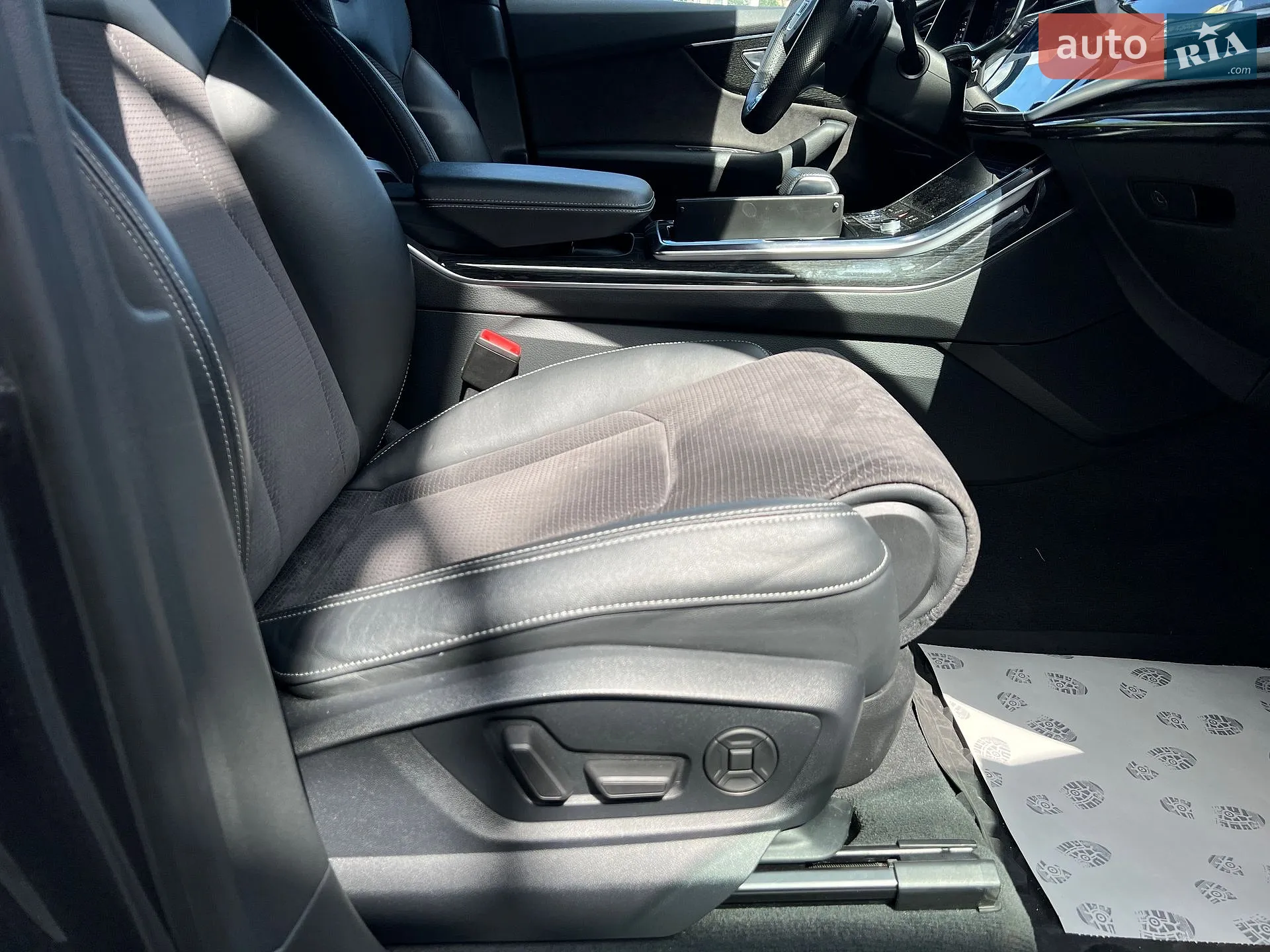 2019 Audi Q8 - мініатюра 25