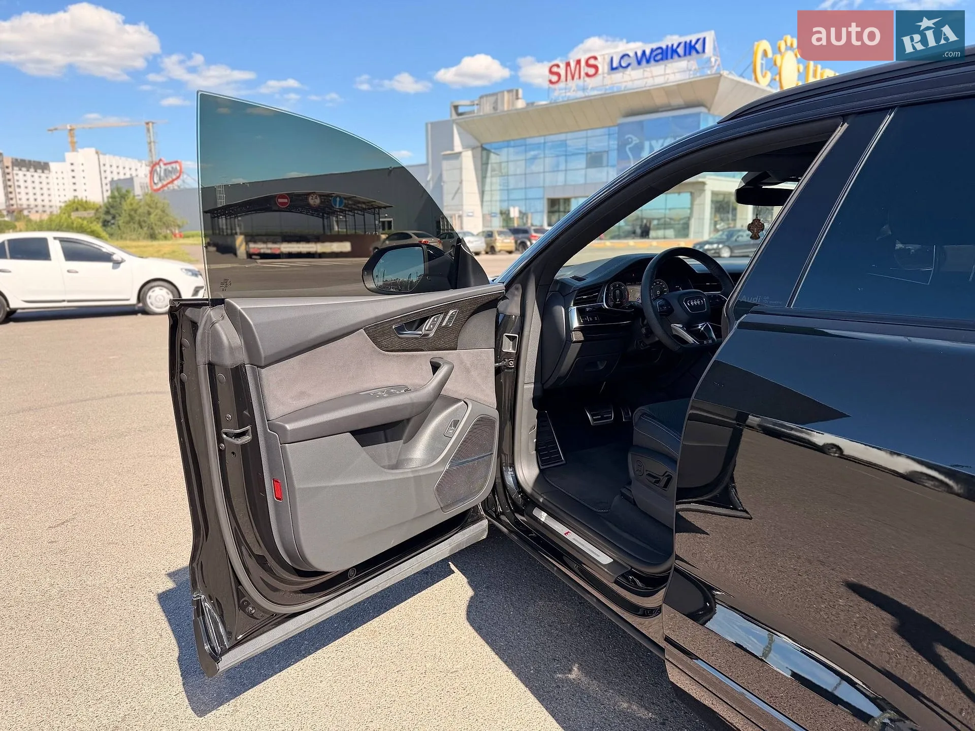 2025 Audi Q8 - мініатюра 39