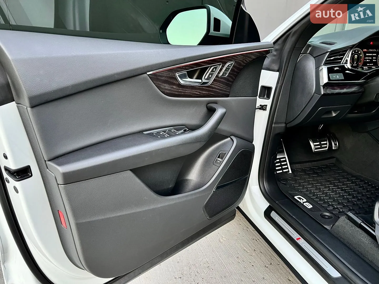 2021 Audi Q8 - мініатюра 23