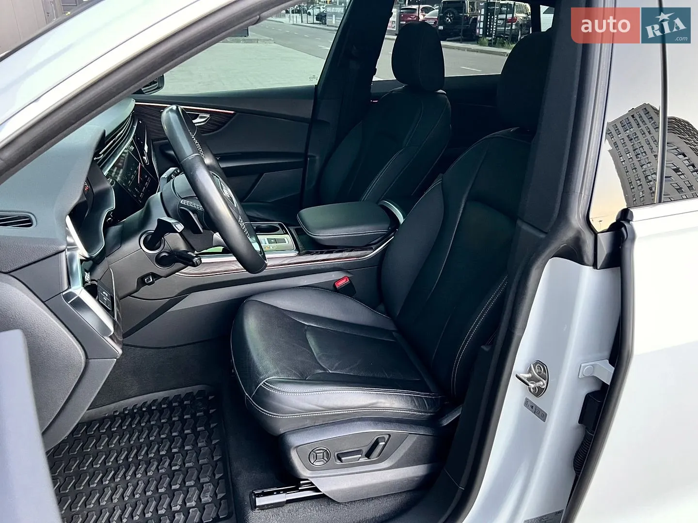 2021 Audi Q8 - мініатюра 2