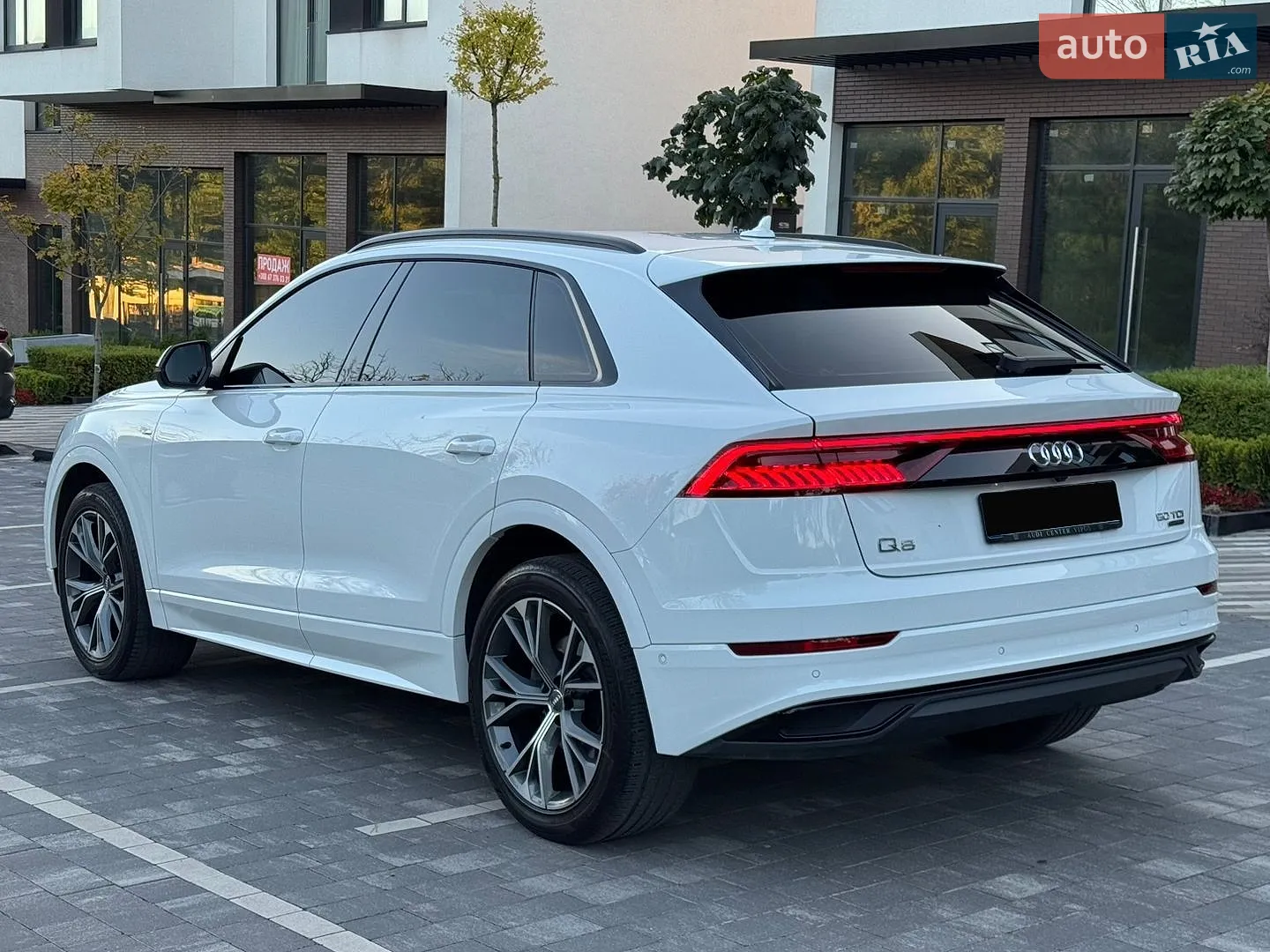 2019 Audi Q8 - мініатюра 7