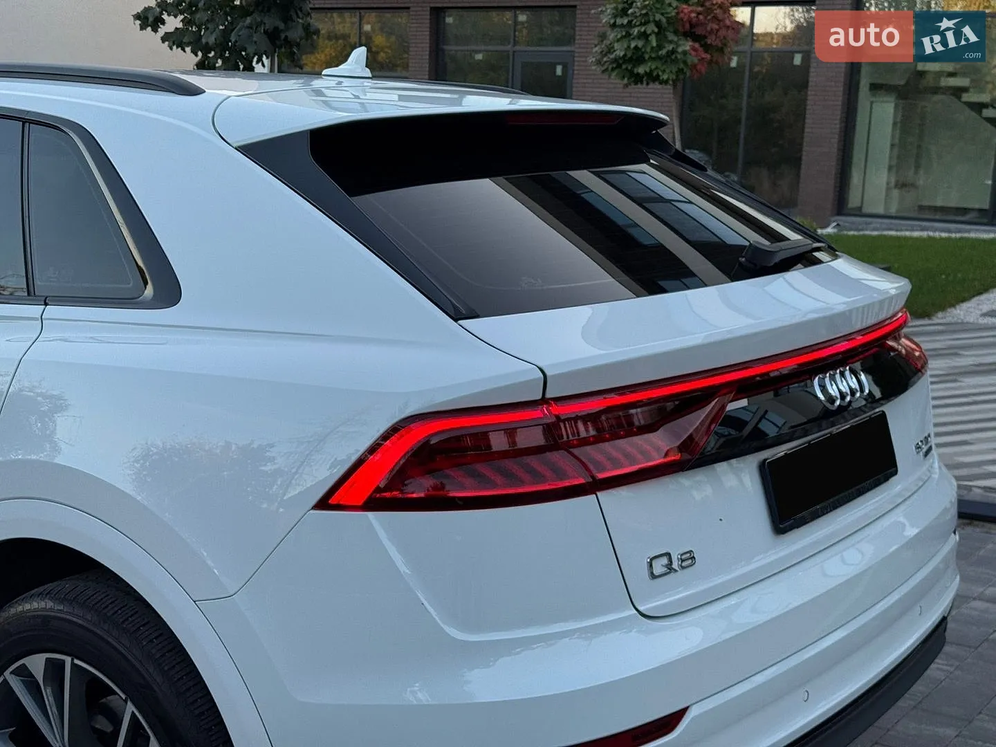 2019 Audi Q8 - мініатюра 26
