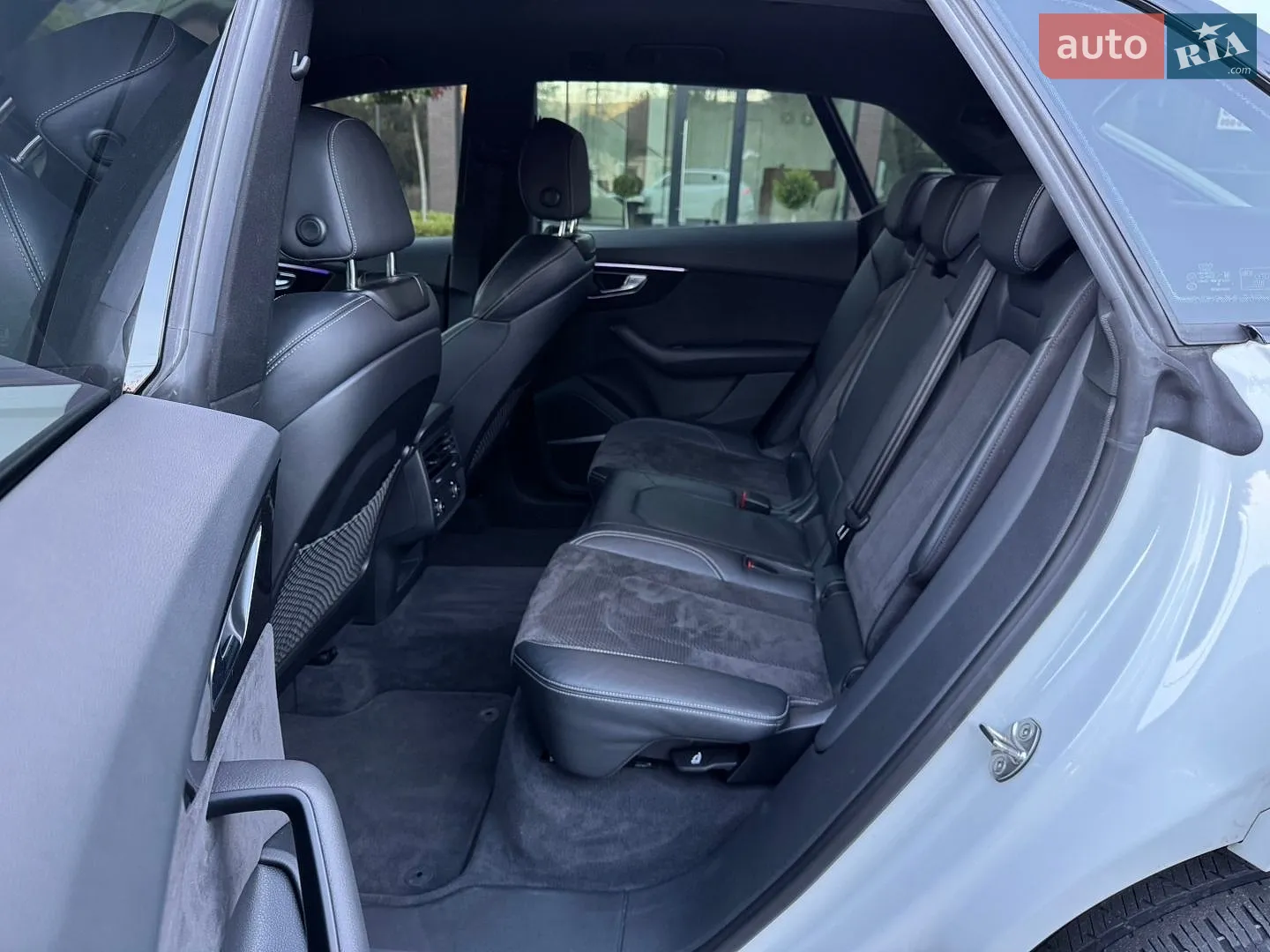 2019 Audi Q8 - мініатюра 36