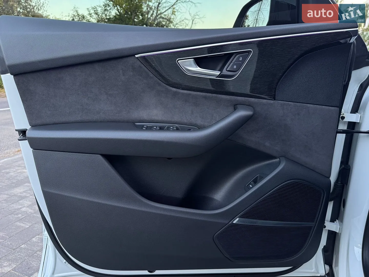 2019 Audi Q8 - мініатюра 65