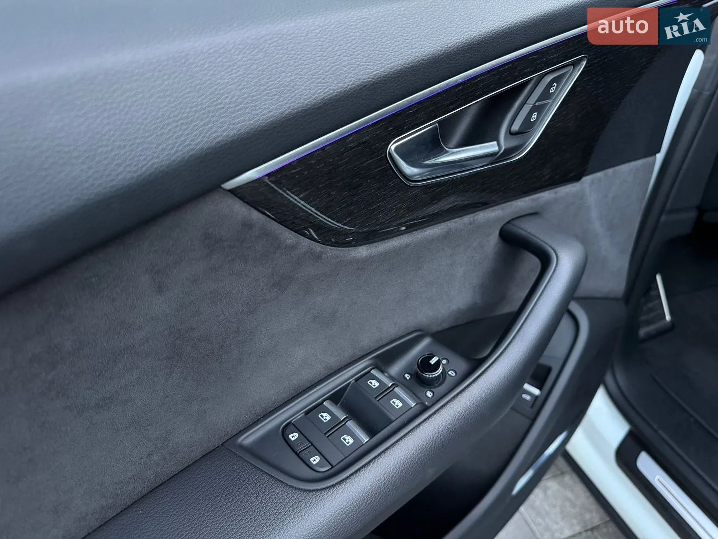 2019 Audi Q8 - мініатюра 66