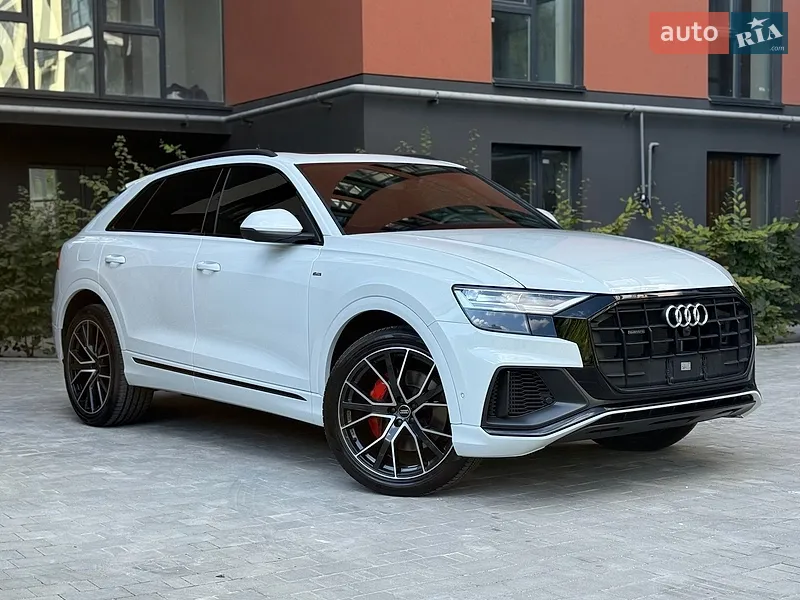 Audi Q8 2022