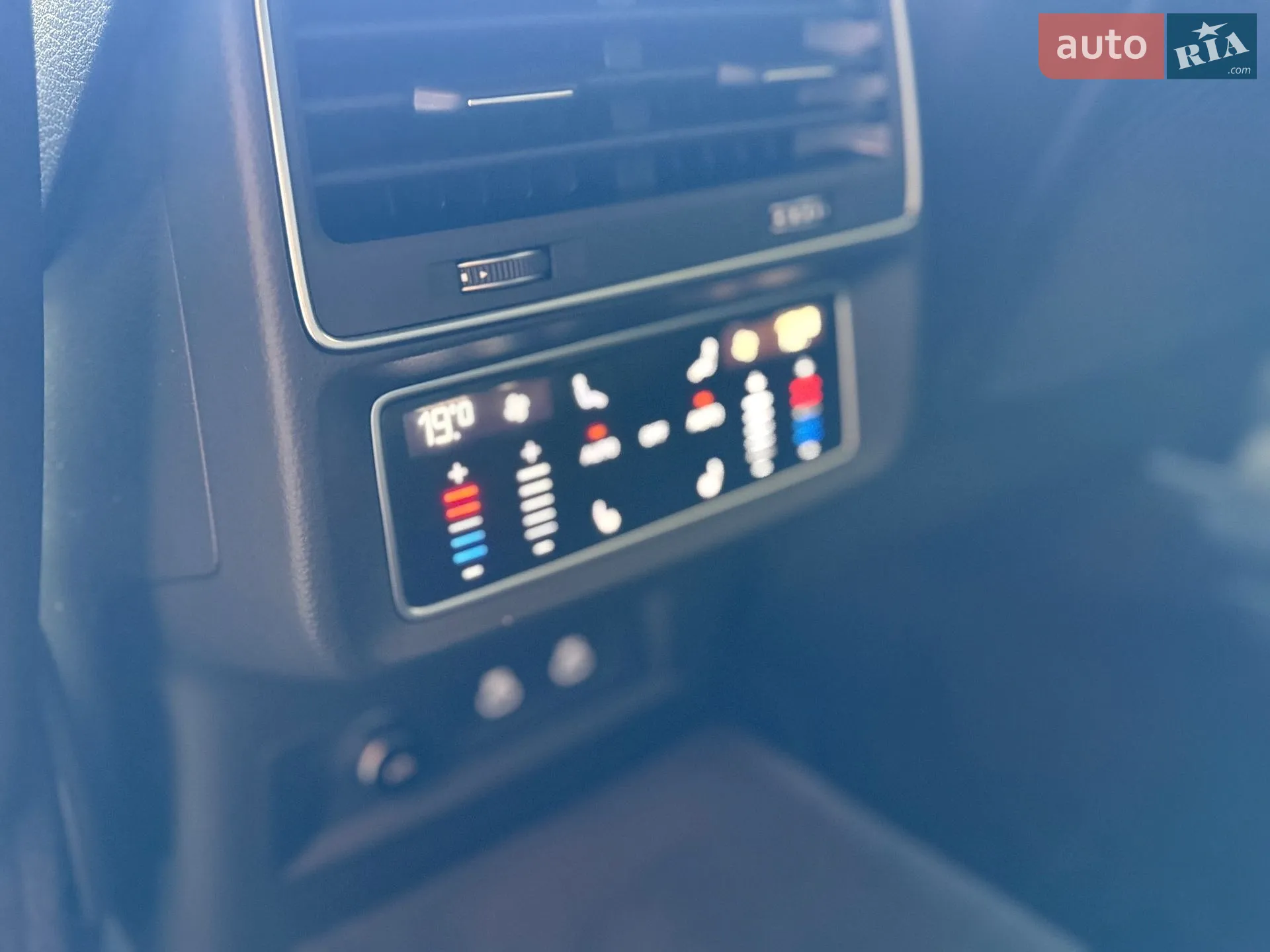 2022 Audi Q8 - мініатюра 33