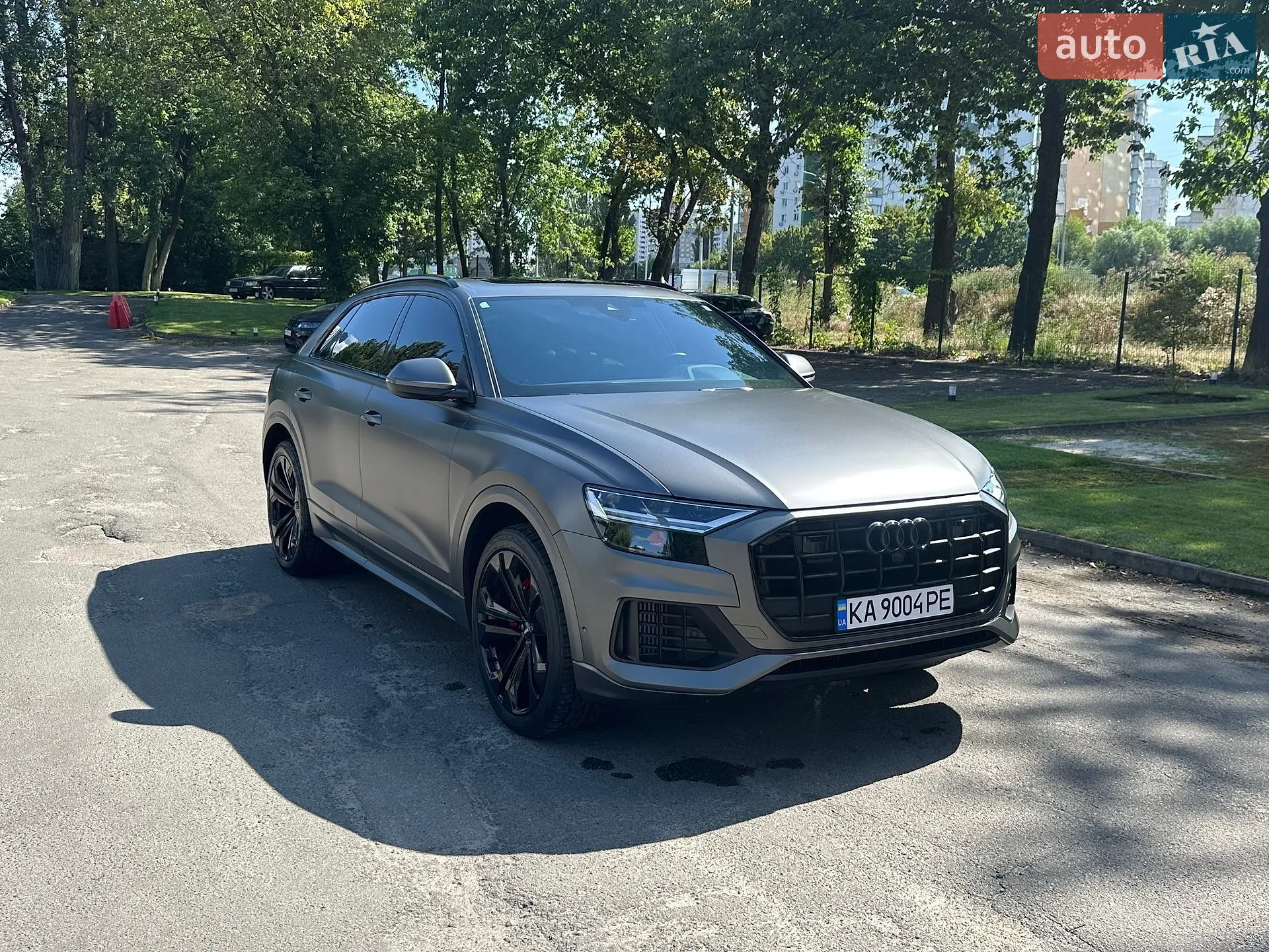Audi Q8 2020 VIN WA1BVAF12LD008219 фото оголошення 2 з 44