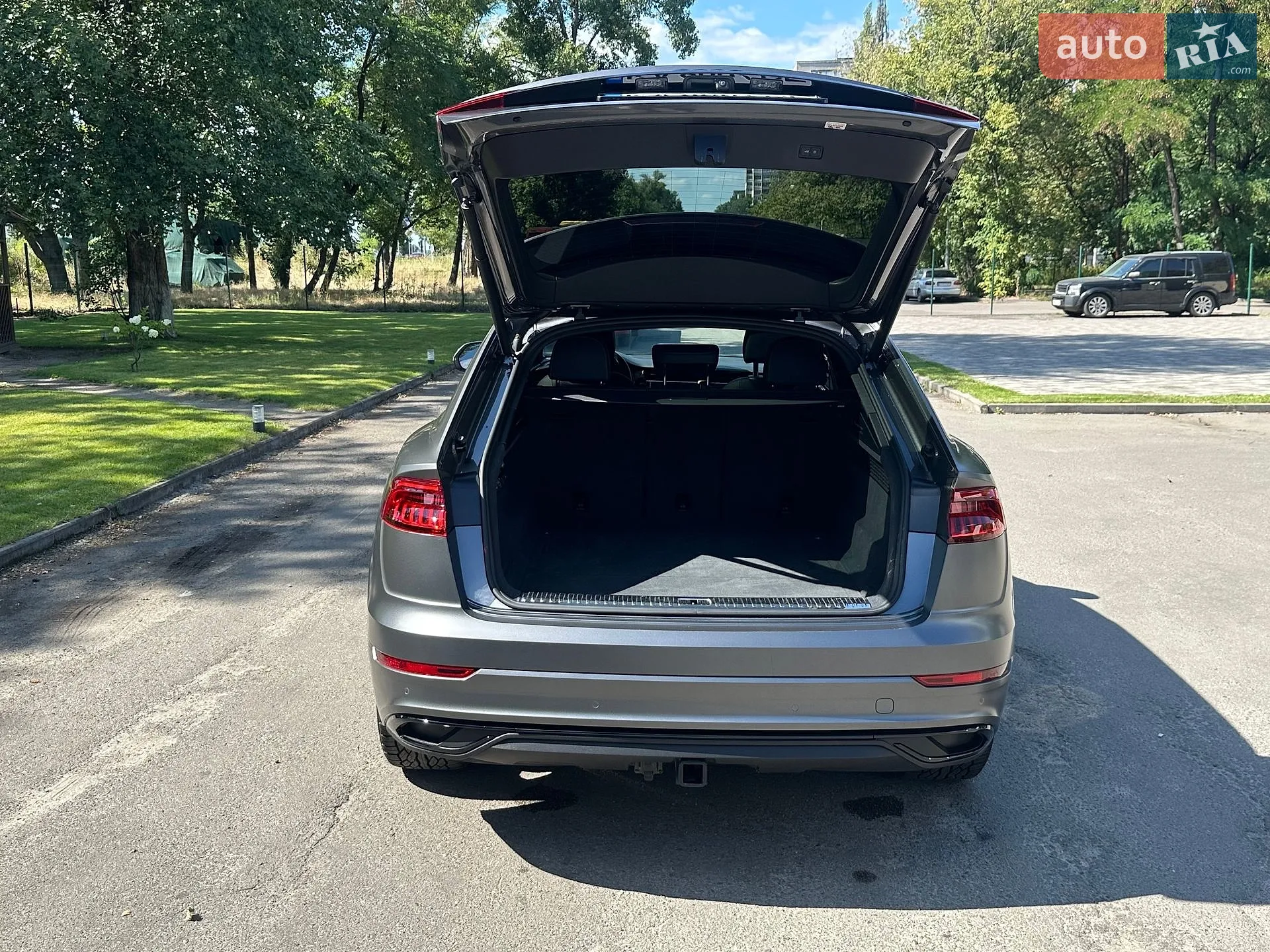 Audi Q8 2020 VIN WA1BVAF12LD008219 фото оголошення 22 з 44