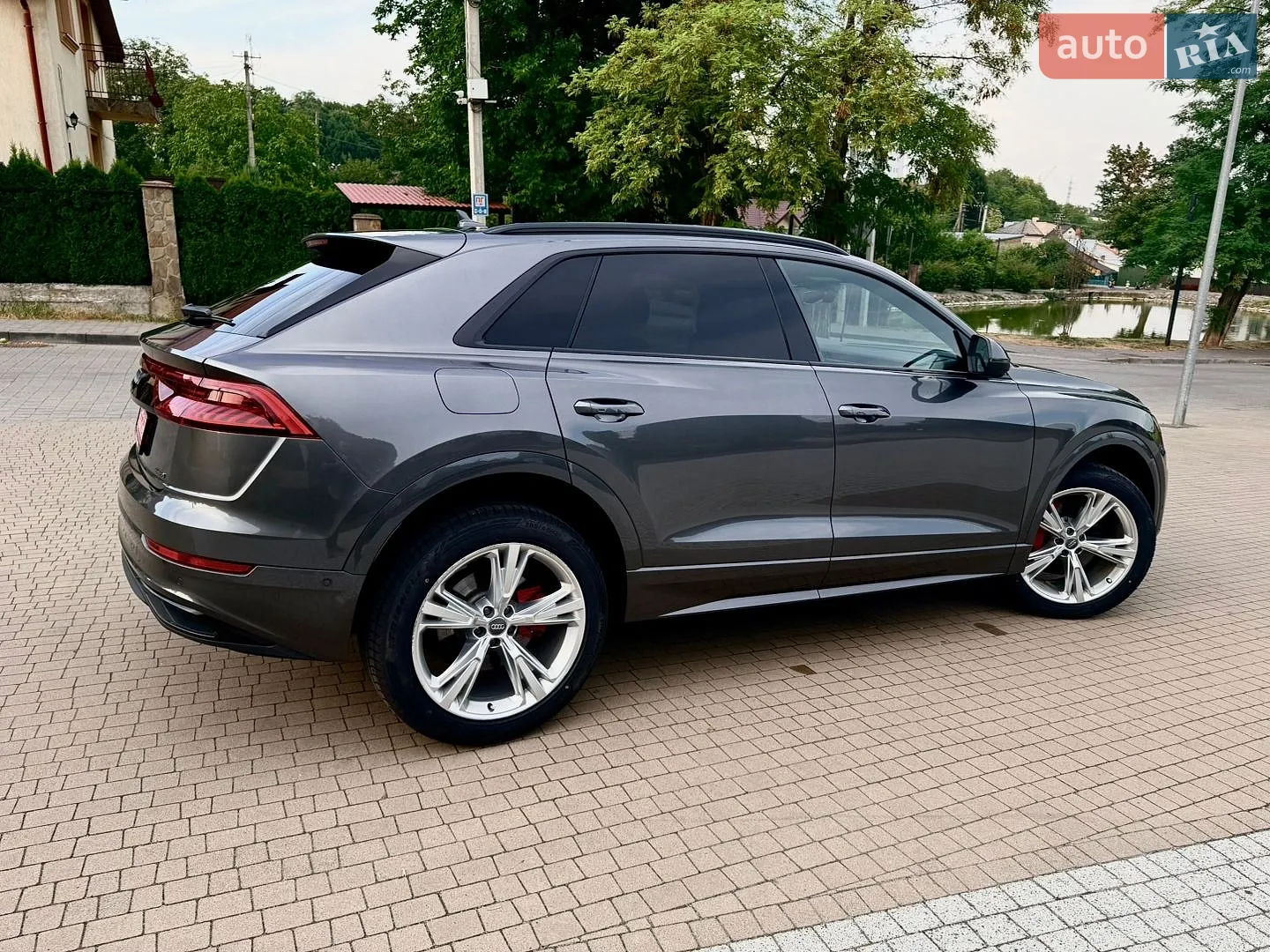 2019 Audi Q8 - мініатюра 16