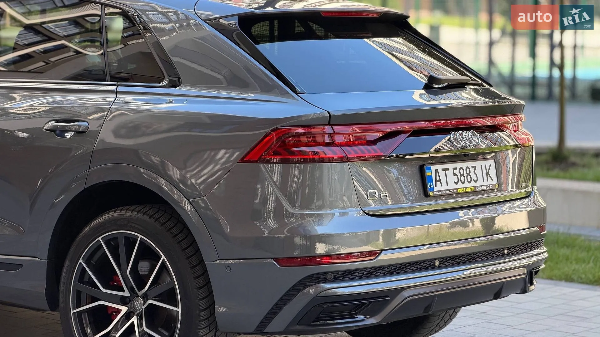 2020 Audi Q8 - мініатюра 8
