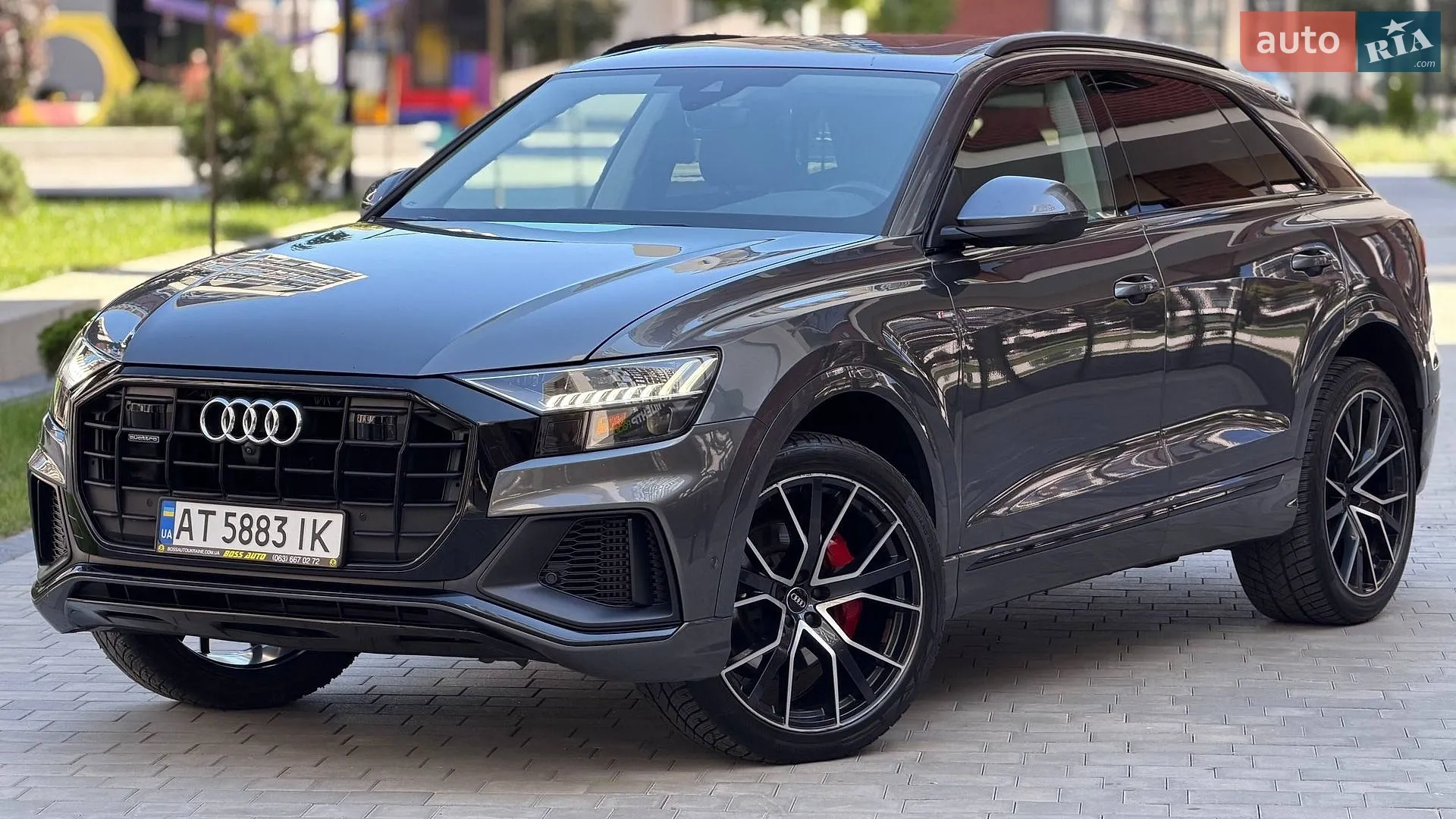 2020 Audi Q8 - фото 1
