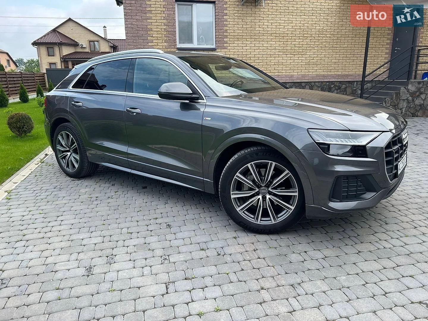 2019 Audi Q8 - мініатюра 3