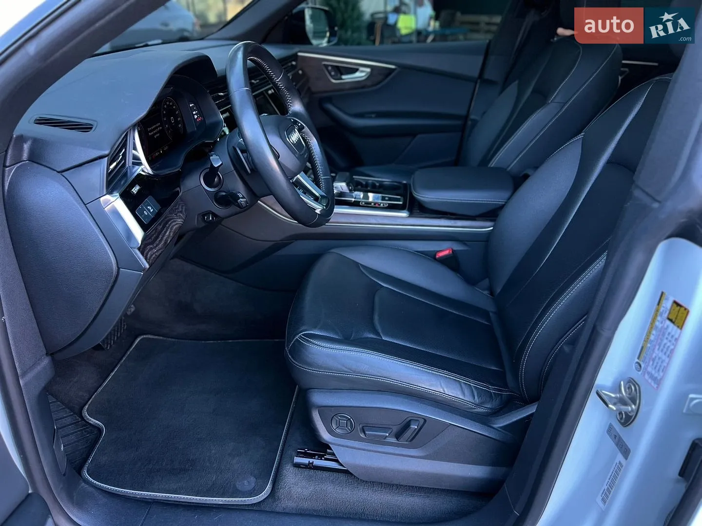 2019 Audi Q8 - мініатюра 7