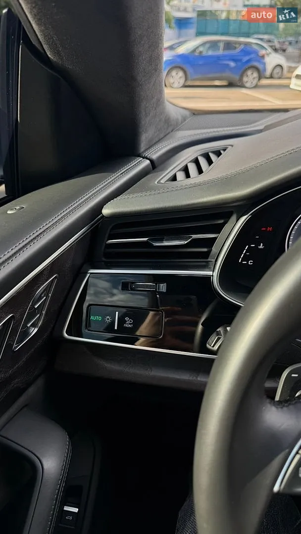 2021 Audi Q8 - мініатюра 26