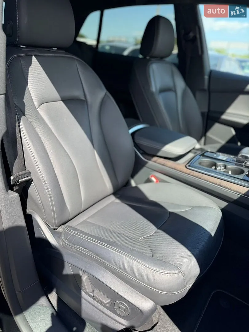 2019 Audi Q8 - мініатюра 34