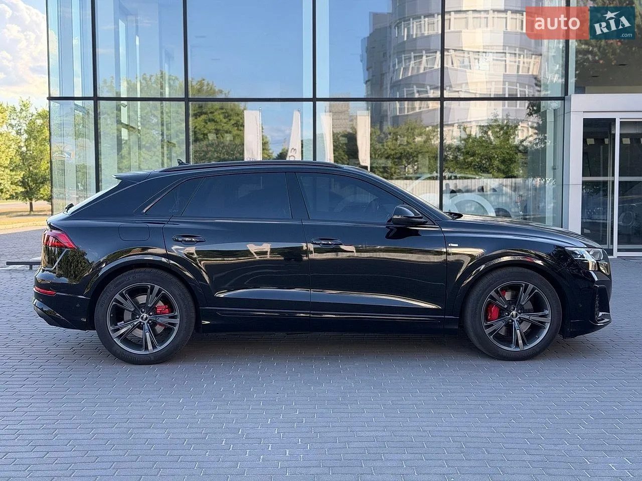2025 Audi Q8 - мініатюра 18