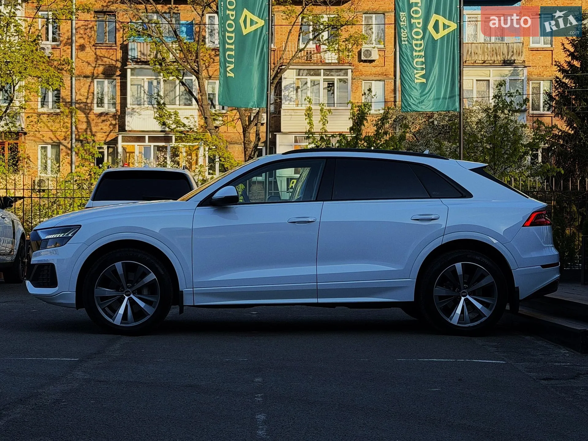 2021 Audi Q8 - мініатюра 16