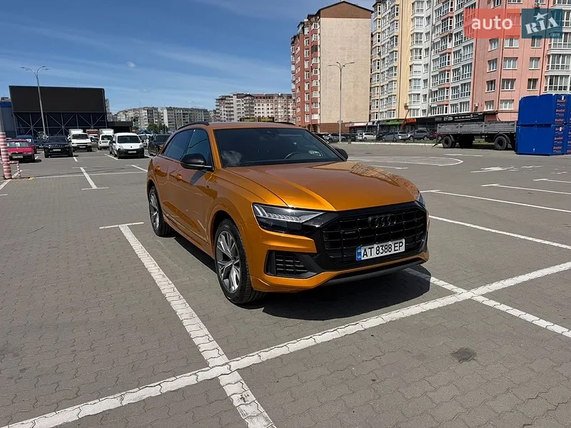 Audi Q8