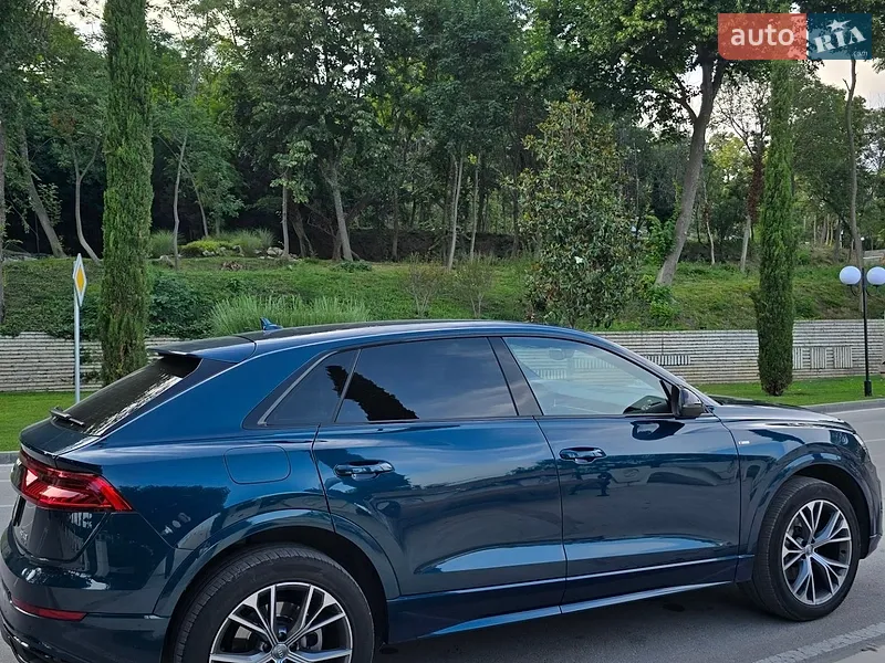 Audi Q8 2020
