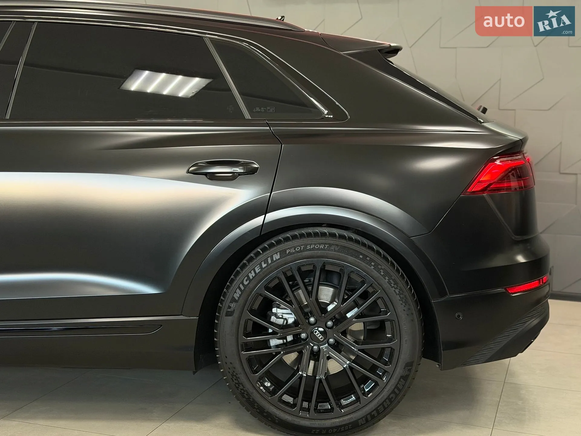 2024 Audi Q8 - мініатюра 24