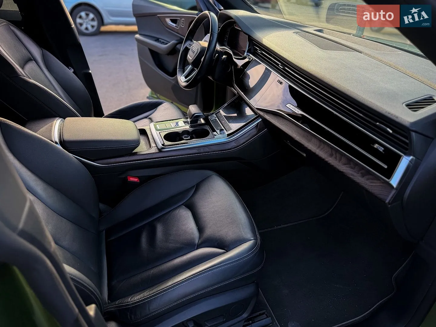2018 Audi Q8 - мініатюра 14