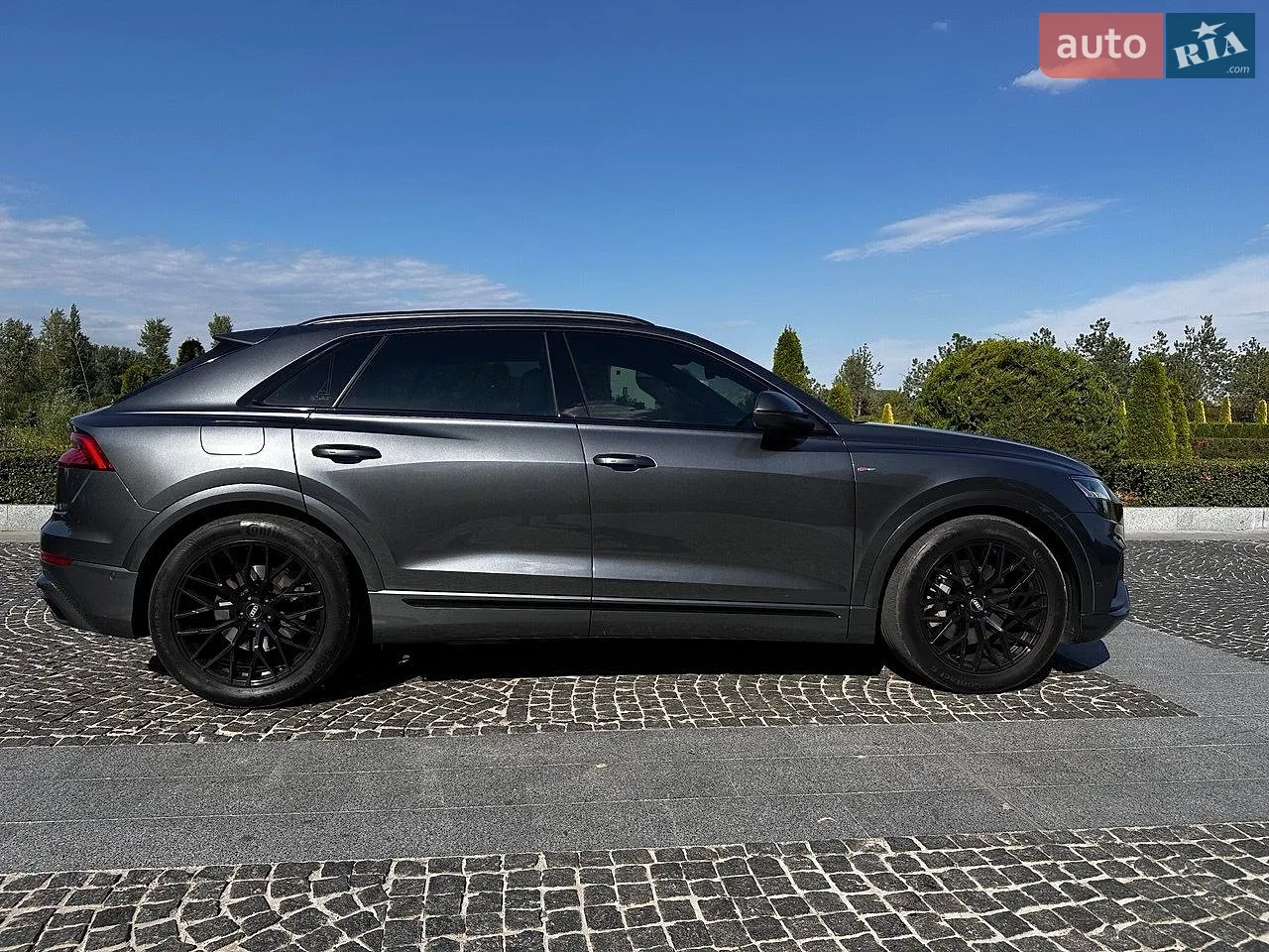 2023 Audi Q8 - фото 1