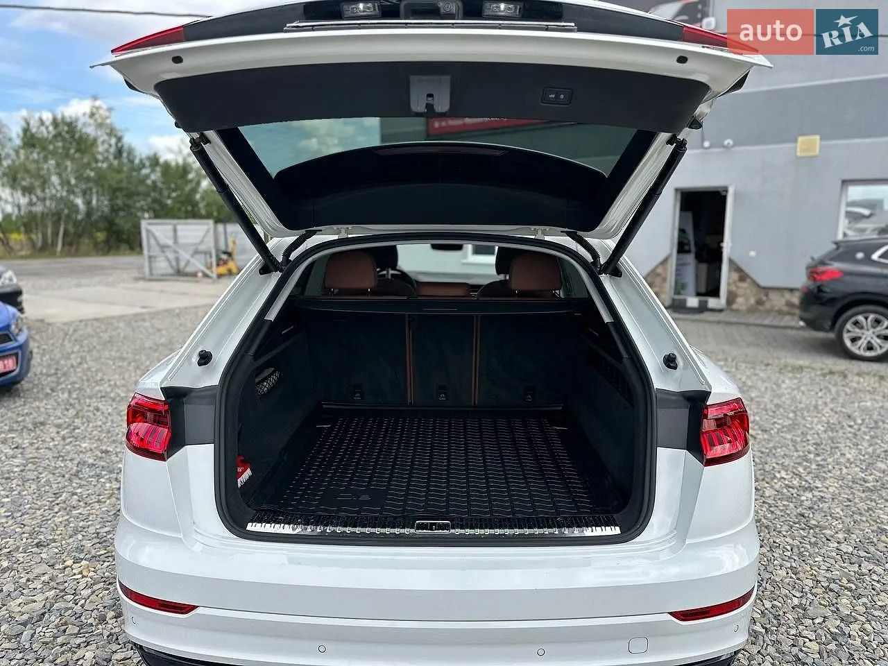 2022 Audi Q8 - мініатюра 5