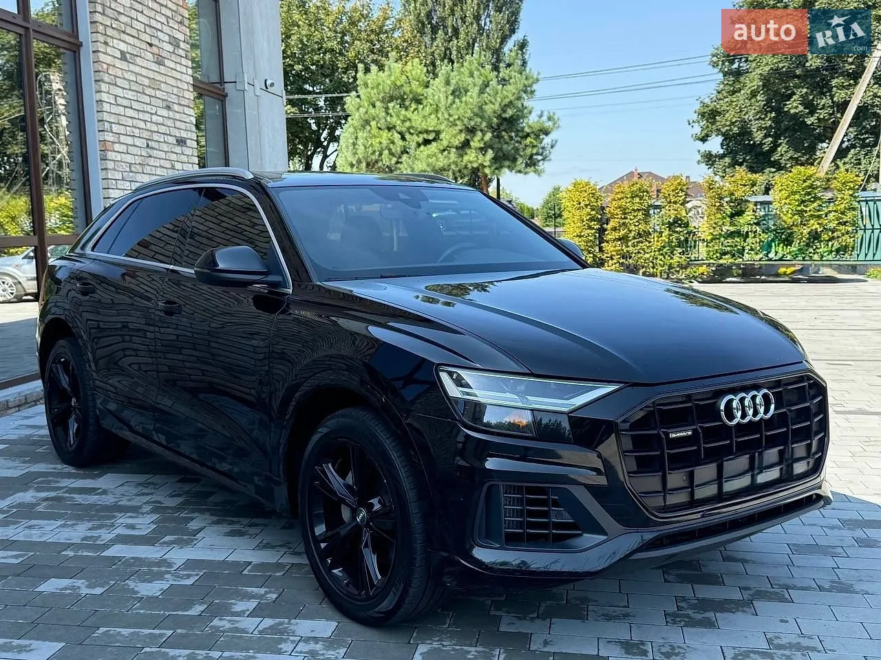 2019 Audi Q8 - мініатюра 2
