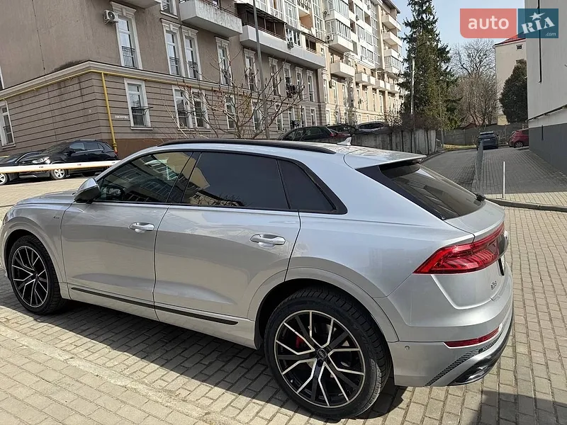 Audi Q8 2019