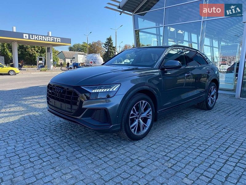 Audi Q8 2023