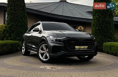 Позашляховик / Кросовер Audi Q8 2018 в Львові