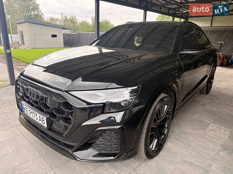 Audi Q8 2024