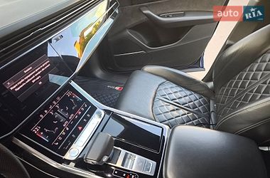 Внедорожник / Кроссовер Audi Q8 2019 в Киеве